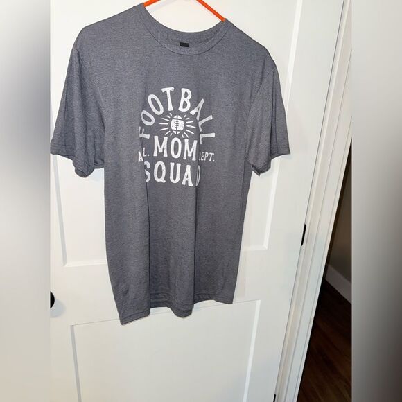 New Gildan Gray Football Mom Squad Tee - Short Sleeve - Picture 1 of 4